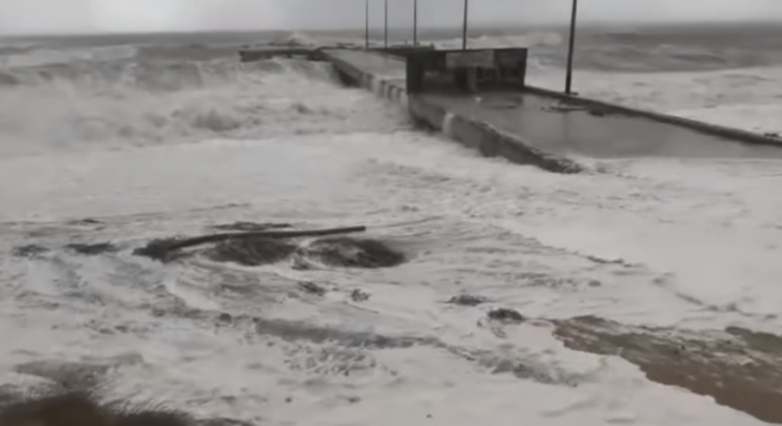 Allerta meteo per forti venti e mareggiate sino al 9 dicembre    Allerta meteo per forti venti e mareggiate sino al 9 dicembre