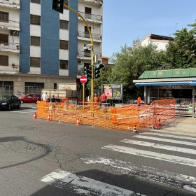 Iniziati in via Diaz i lavori per l'abbattimento delle barriere architettoniche Iniziati in via Diaz i lavori per l'abbattimento delle barriere architettoniche