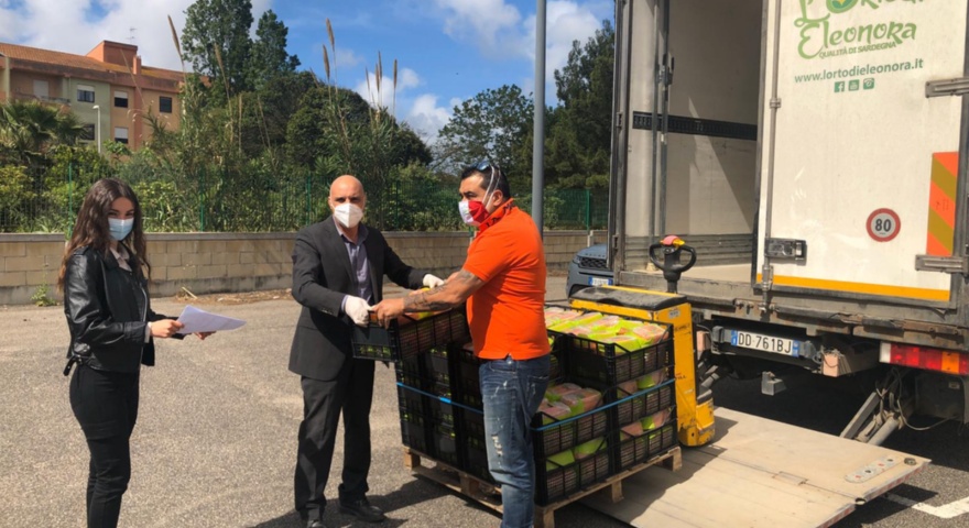 Raccolta alimentare - Dall'Orto di Eleonora 570 chili di ortaggi per le famiglie in difficoltà Raccolta alimentare - Dall'Orto di Eleonora 570 chili di ortaggi per le famiglie in difficoltà