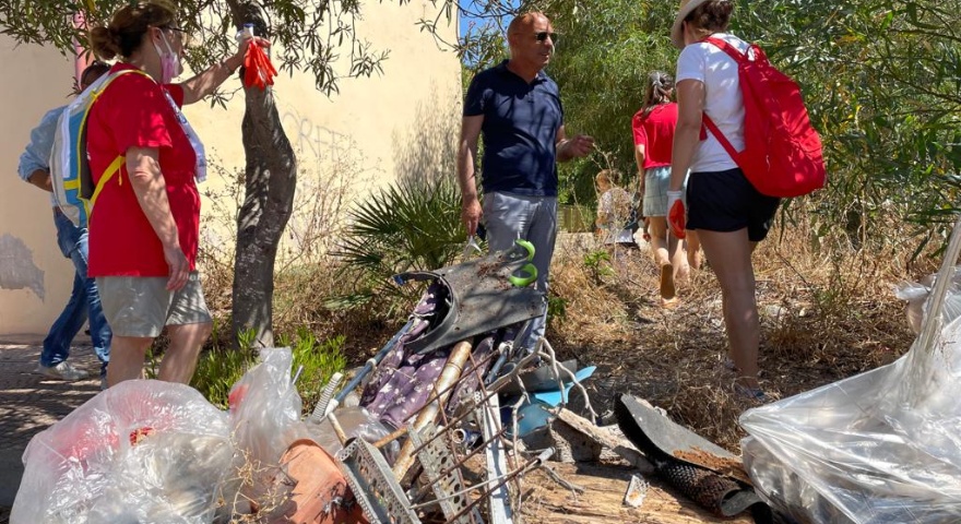 Ceas - Mercoledì 20 ottobre giornata ecologica nella pineta di Torre Grande Ceas - Mercoledì 20 ottobre giornata ecologica nella pineta di Torre Grande