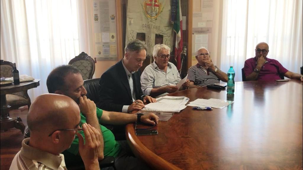 Fondazione Oristano Firmato l atto costitutivo davanti al Notaio