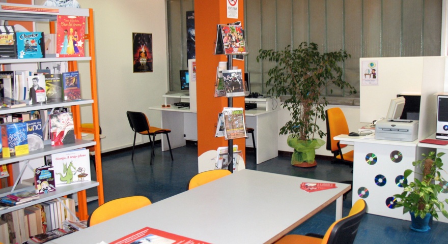 Centro Servizi Culturali U.N.L.A. Centro Servizi Culturali U.N.L.A.