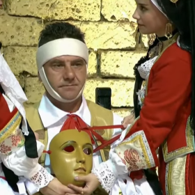 La vestizione di Giovanni Utzeri  La vestizione di Giovanni Utzeri