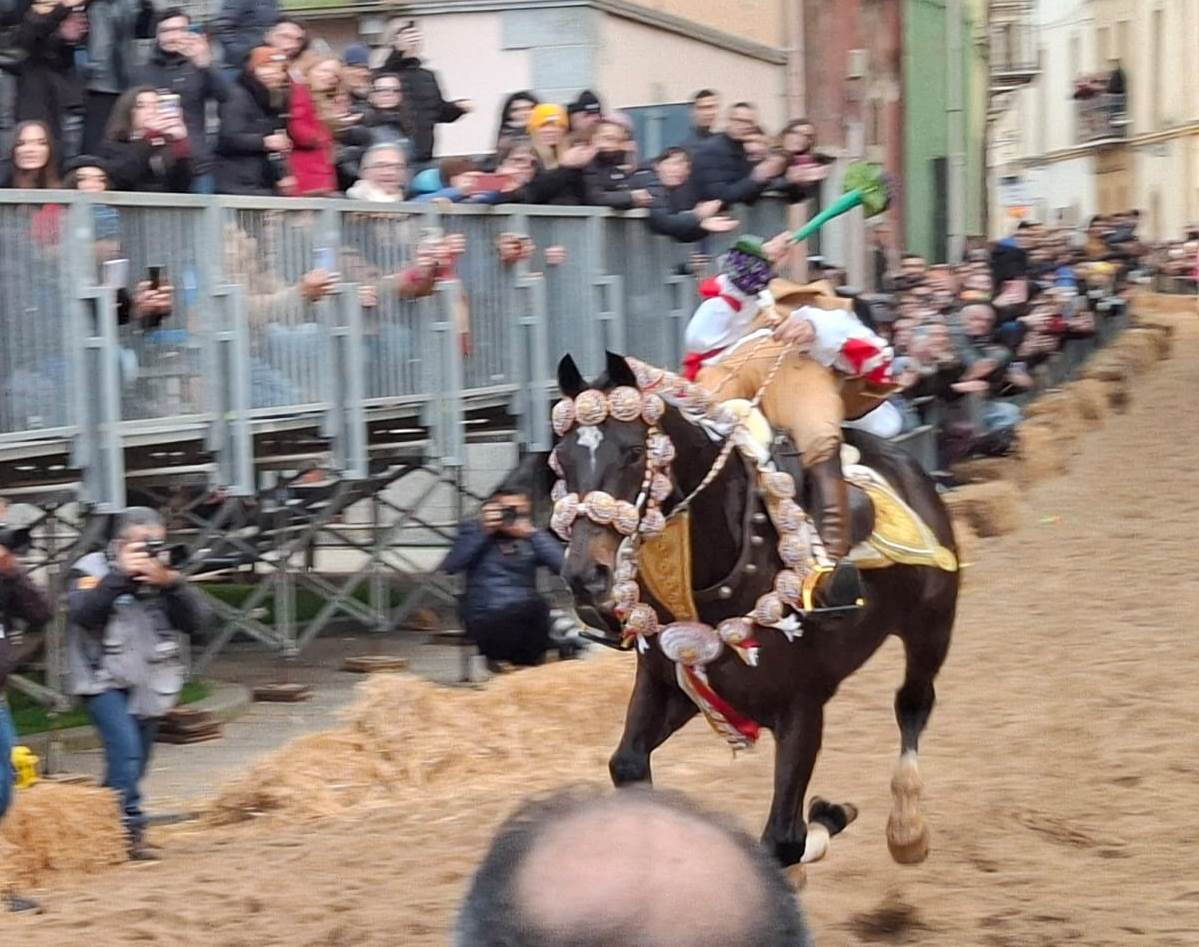 La bellissima remada di Su Componidori Daniele Mattu