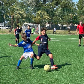 Parco sportivo di Torangius - Giovani calciatori in campo Parco sportivo di Torangius - Giovani calciatori in campo