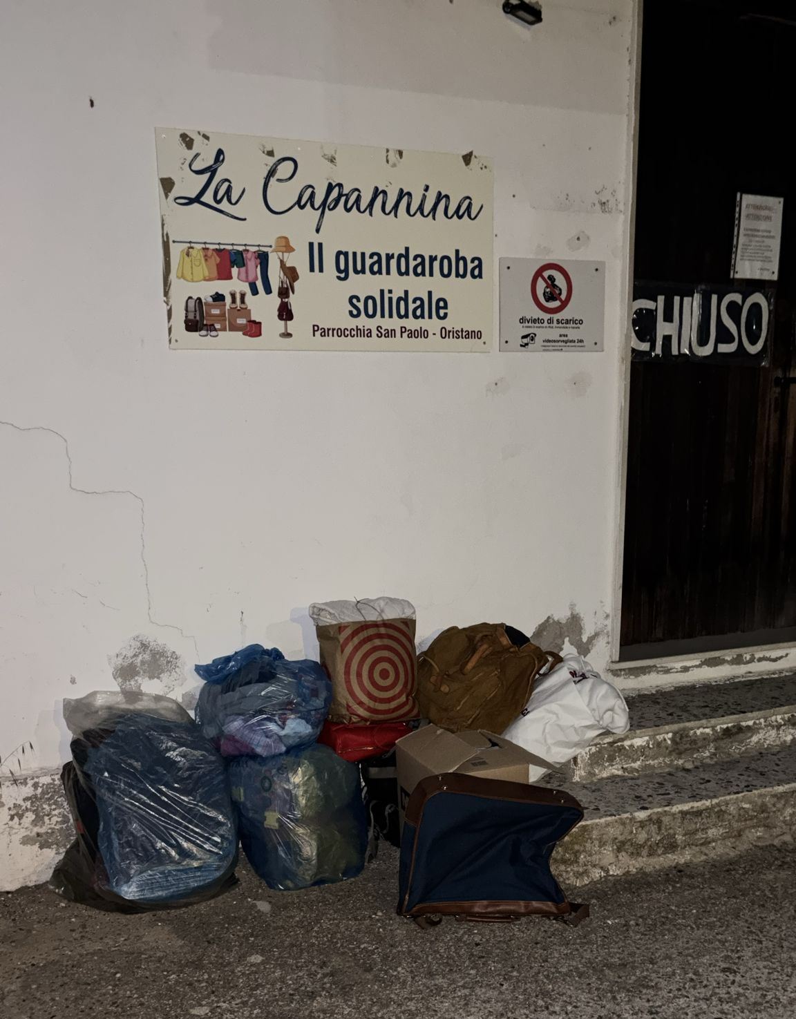 Rifiuti abbandonati a Torangius