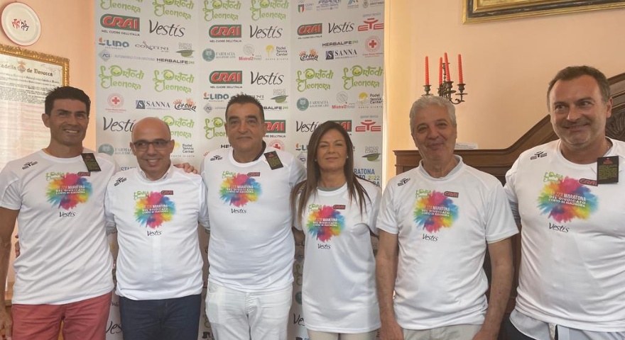Da sinistra: Roberto Sassu, Massimiliano Sanna, Salvatore Lotta, Maria Bonaria Zedda, Antonio Franceschi e Luca Faedda Da sinistra: Roberto Sassu, Massimiliano Sanna, Salvatore Lotta, Maria Bonaria Zedda, Antonio Franceschi e Luca Faedda