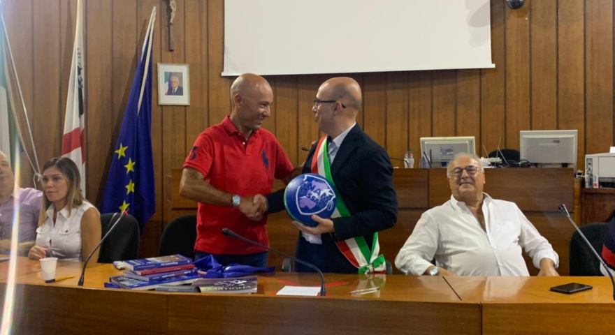 il sindaco sanna con il presidente sardara il sindaco sanna con il presidente sardara