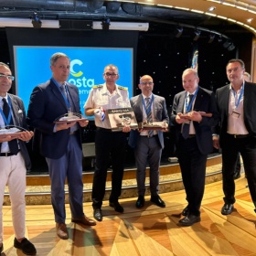 la cerimonia della Maiden call a bordo della costa diadema la cerimonia della Maiden call a bordo della costa diadema
